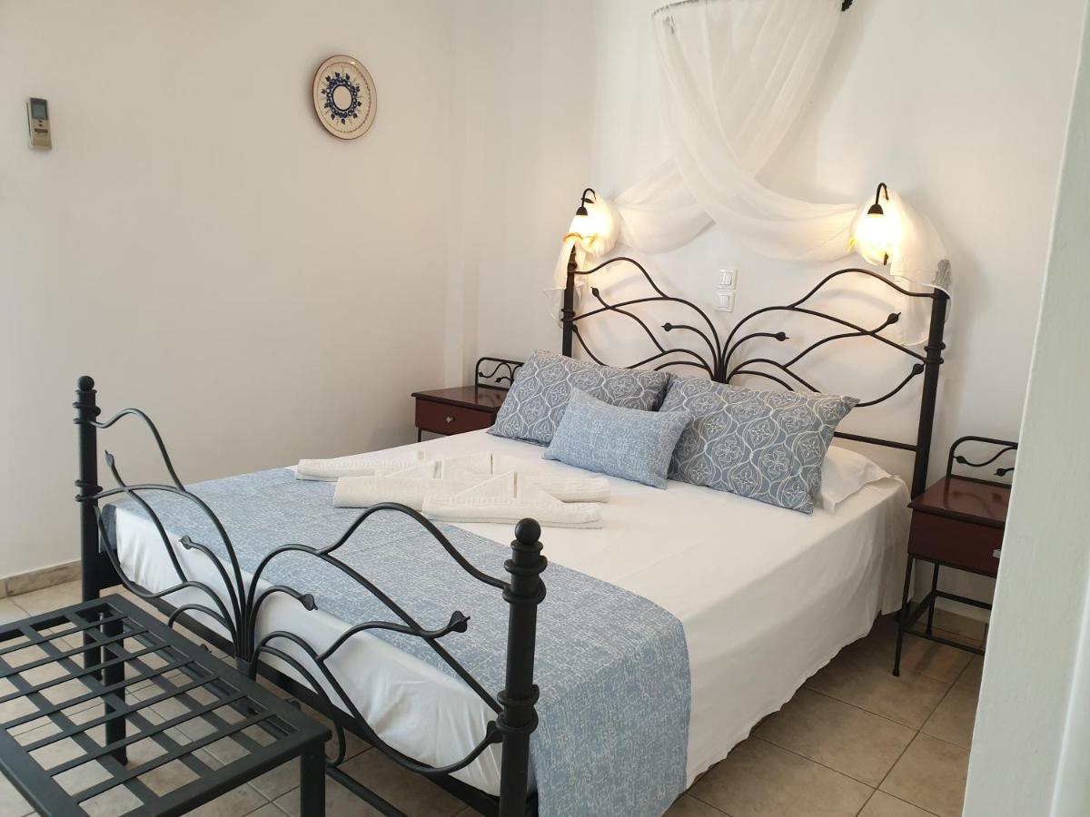 Platis Gialos  Sifnos Hotel Benaki מראה חיצוני תמונה