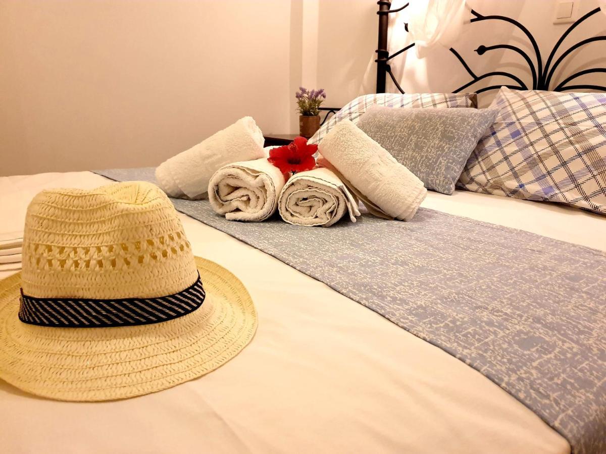 Platis Gialos  Sifnos Hotel Benaki מראה חיצוני תמונה