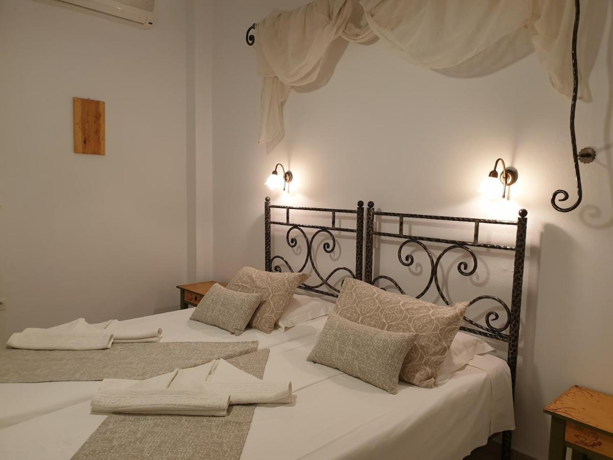 Platis Gialos  Sifnos Hotel Benaki מראה חיצוני תמונה