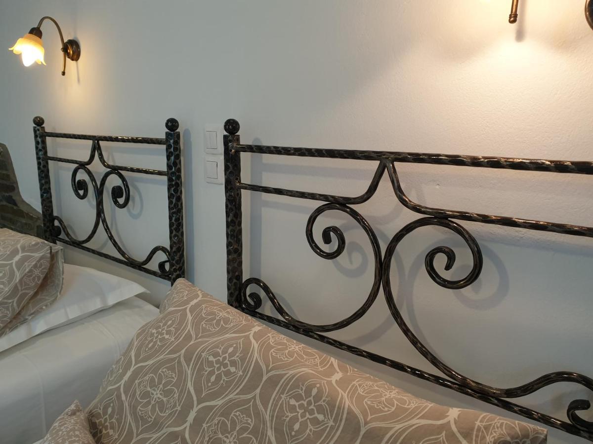 Platis Gialos  Sifnos Hotel Benaki מראה חיצוני תמונה