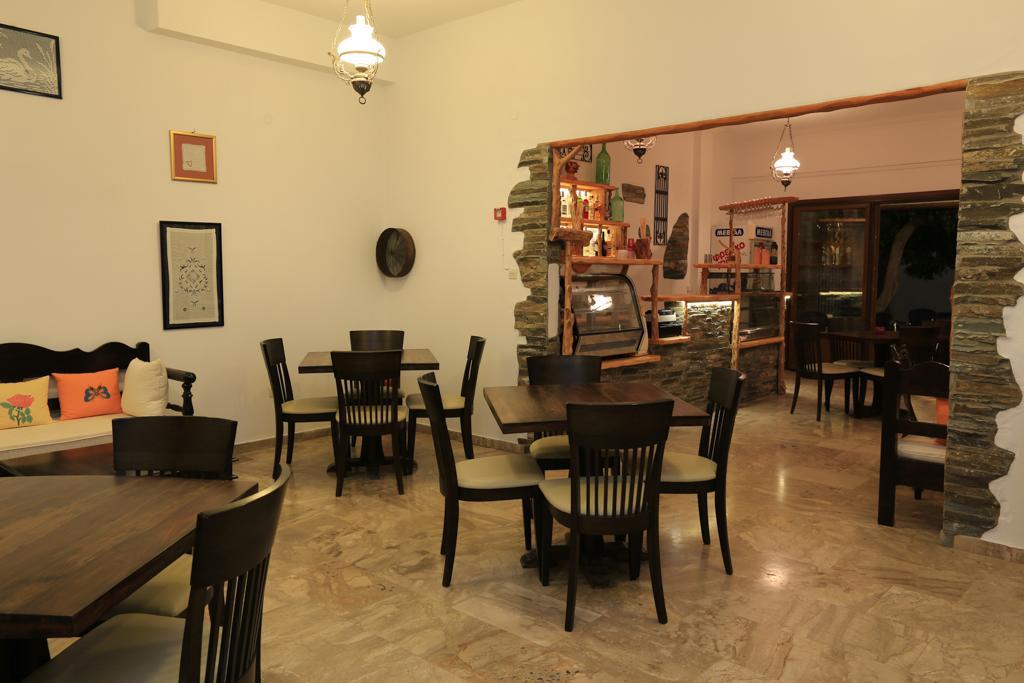 Platis Gialos  Sifnos Hotel Benaki מראה חיצוני תמונה