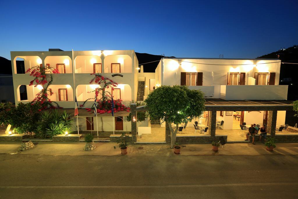 Platis Gialos  Sifnos Hotel Benaki מראה חיצוני תמונה